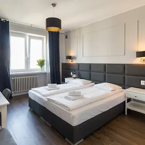  Apartment Executive 3 Bedroom By Your Freedom